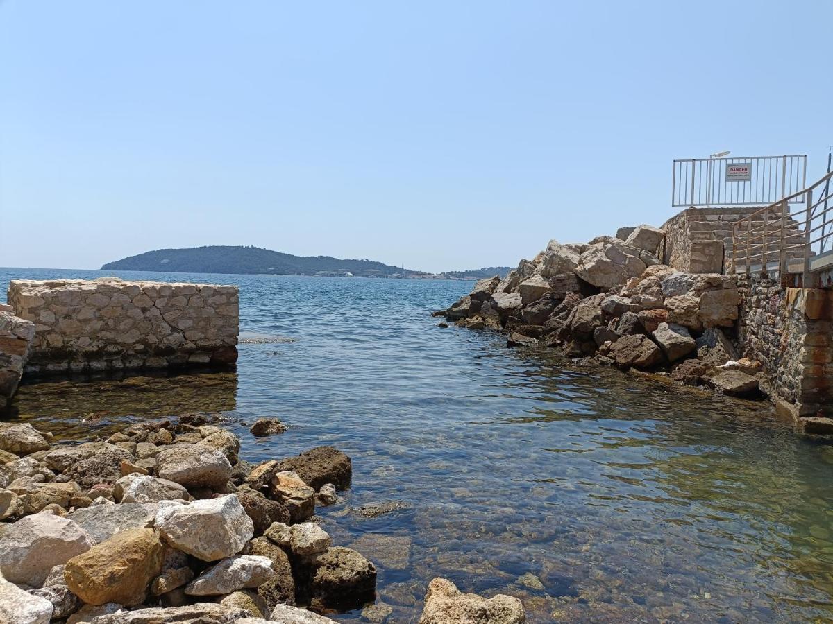 Le Cote D'Azur Hotel Тулон Екстериор снимка